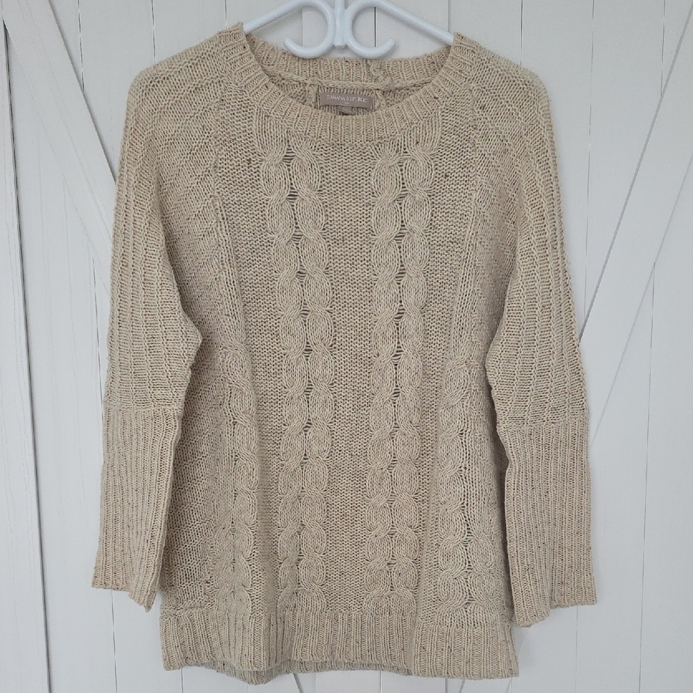 Banana Republic Beige Cable Knit Sweater